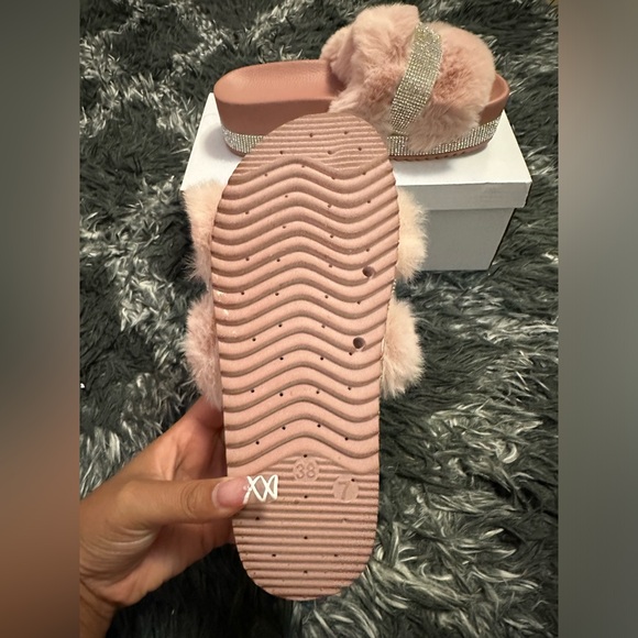 Blush Pink Bling Faux Fur Platforms - Picture 4 of 4